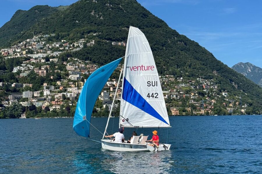 Giro in barca vela 2026