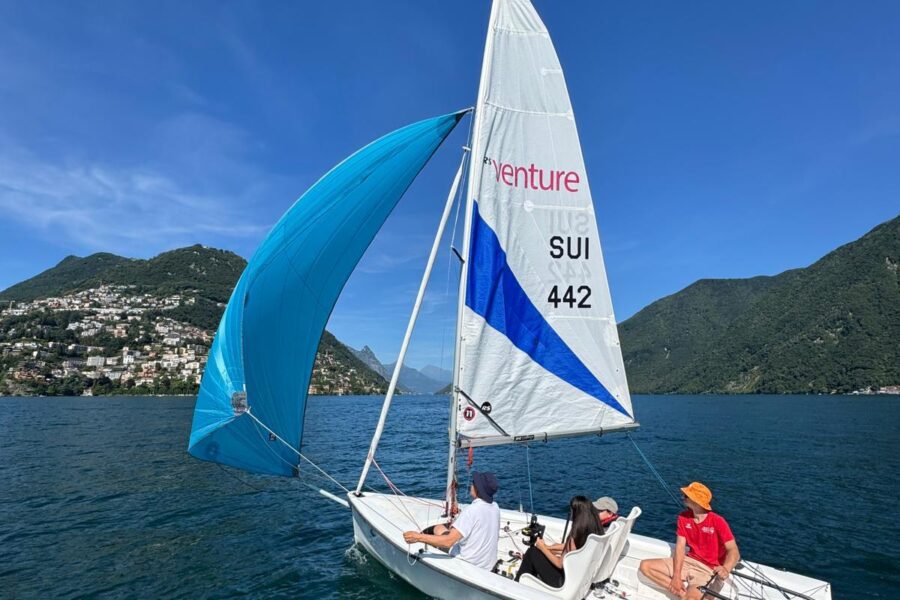 Giro in barca vela 2026